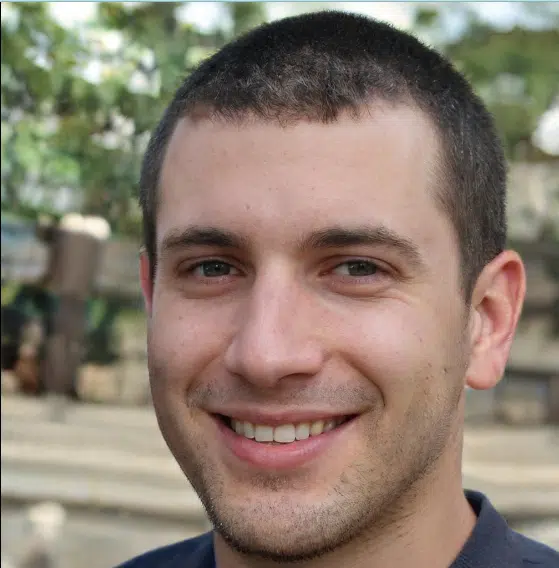 Jake Theado Founder of DownsizeGeek