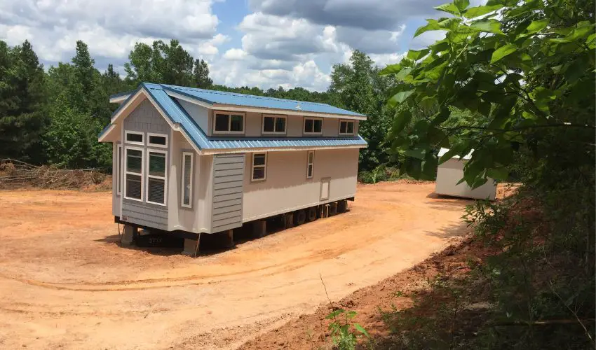 What states allow tiny homes on wheels