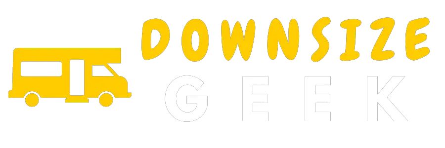 downsize geek logo