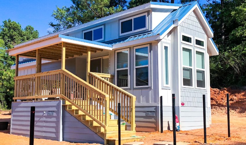 how much does it cost to build a luxury tiny house
