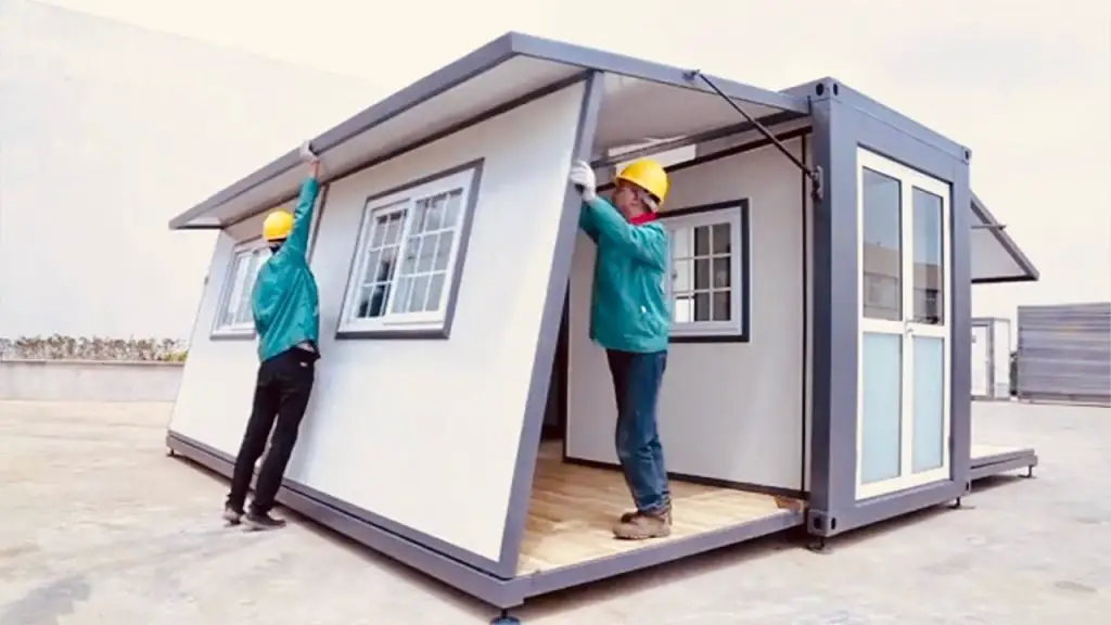 TikTokers $30k Tiny Home Sparks Viral Sensation Among Minimalism Enthusiasts 5 These homes are easily collapsible, making them ideal for maximizing space.
