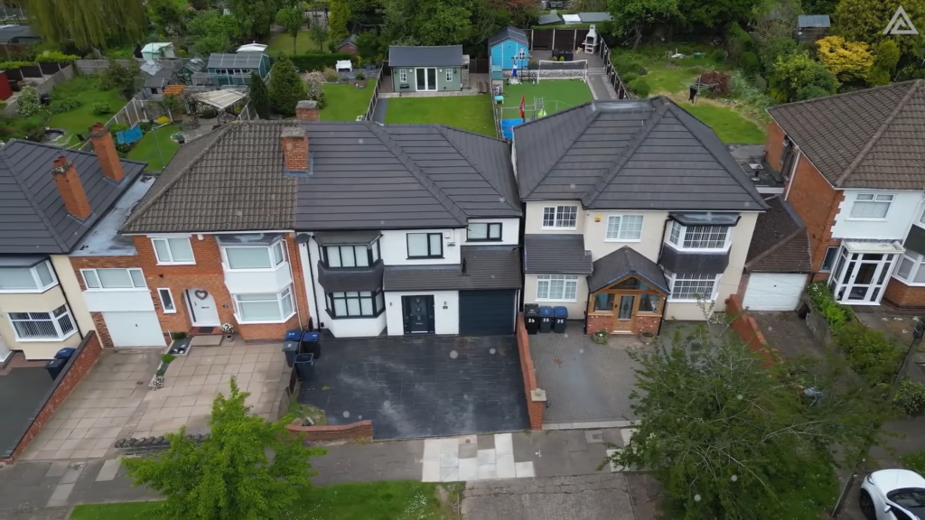 $7,567 Tiny House: Elon Musk’s Game-Changer FINALLY Here - The Best Deal Ever! 28 Movement and Adaptability Advantages