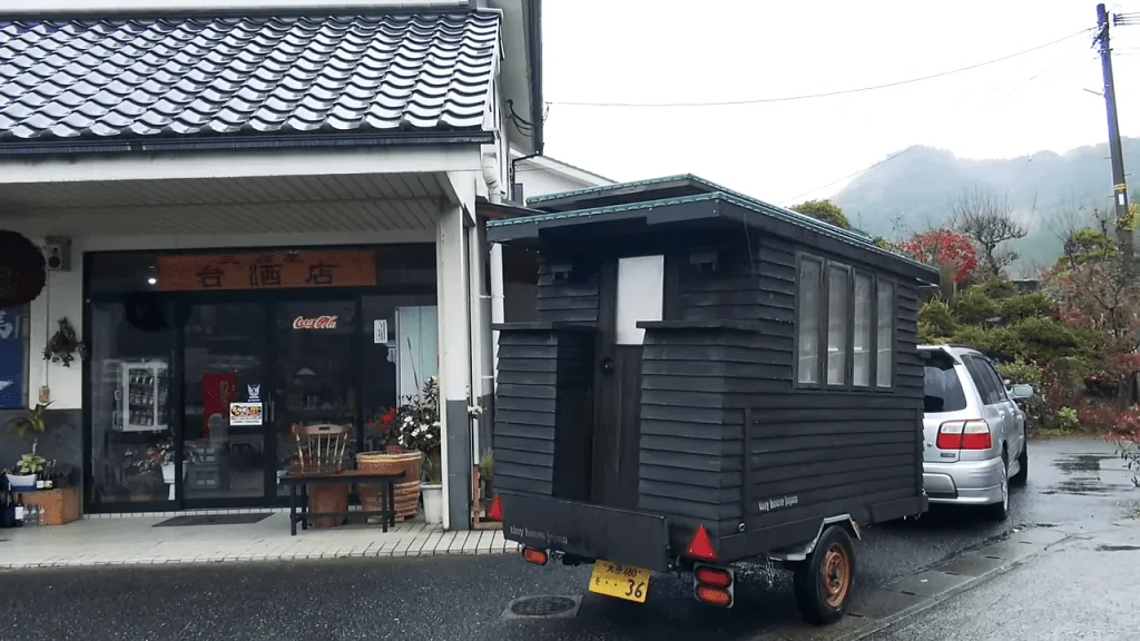 Tiny House Japan by Tagami Haruhiko: A Modern Approach to Minimalist Living 3 Tiny House Japan by Tagami Haruhiko: A Modern Approach to Minimalist Living